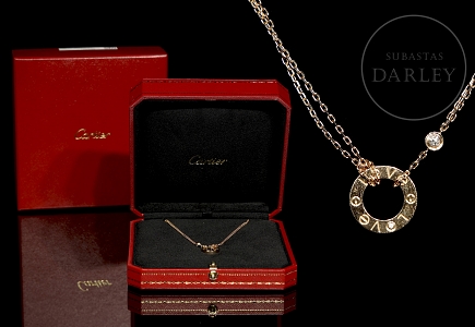 Gargantilla Cartier Love en oro rosa con diamante