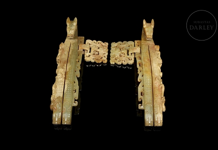 Pareja de hebillas de jade amarillo