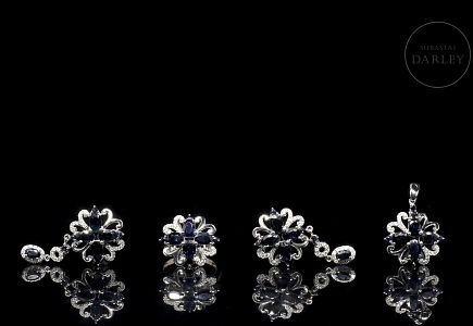 Conjunto en oro blanco de 18k con zafiros y diamantes