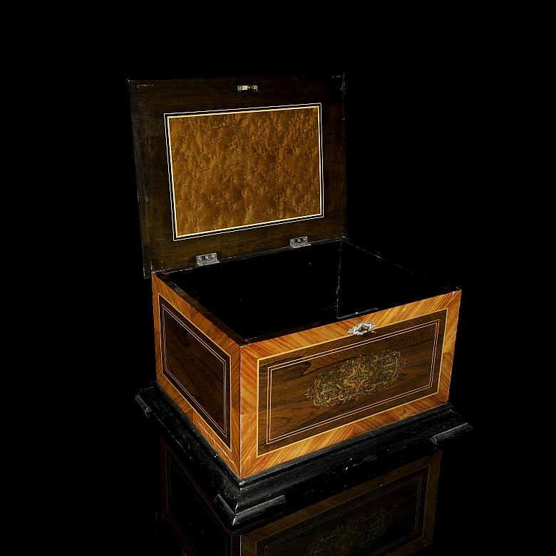 新古典主义镶嵌工艺盒，20世纪