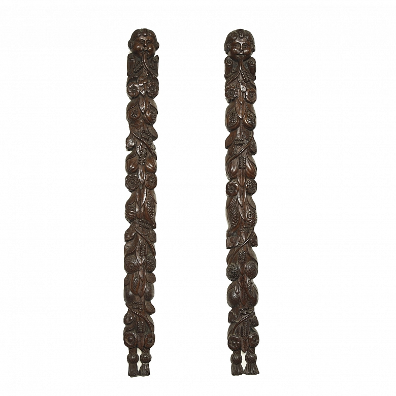 Pareja de tallas de madera balinesas, s.XX