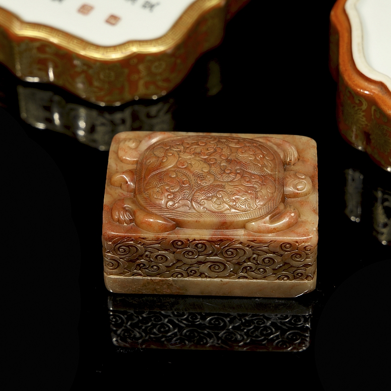 Conjunto de caja de porcelana y sello Shoushan 