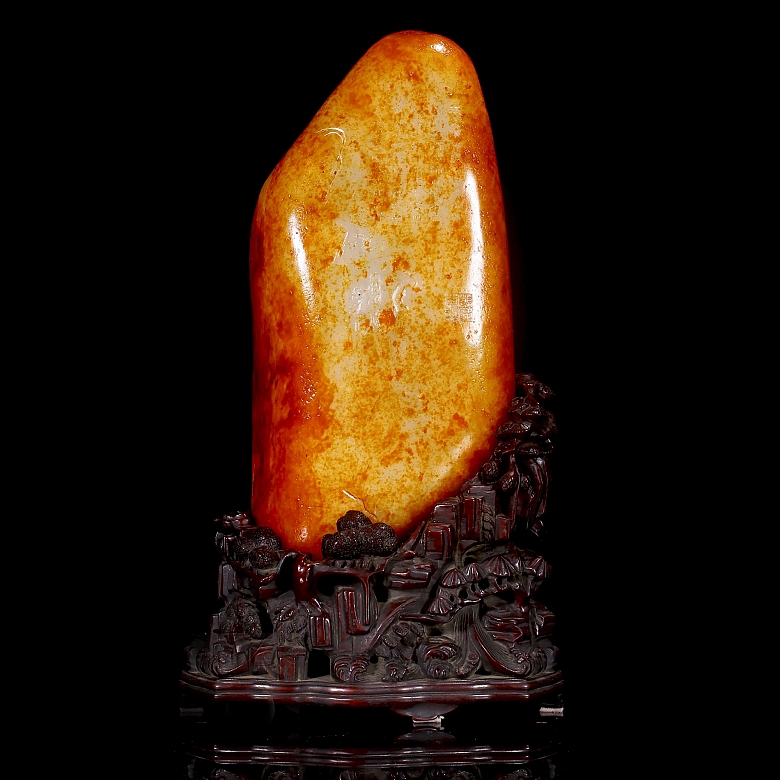 Piedra de jade tallado 