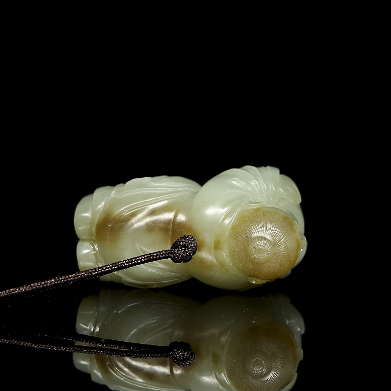 Jade pendant “Reclining Child,” 20th century - 5