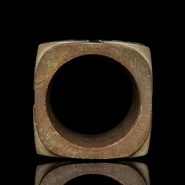 Cong de jade tallado, cultura Liangzhu