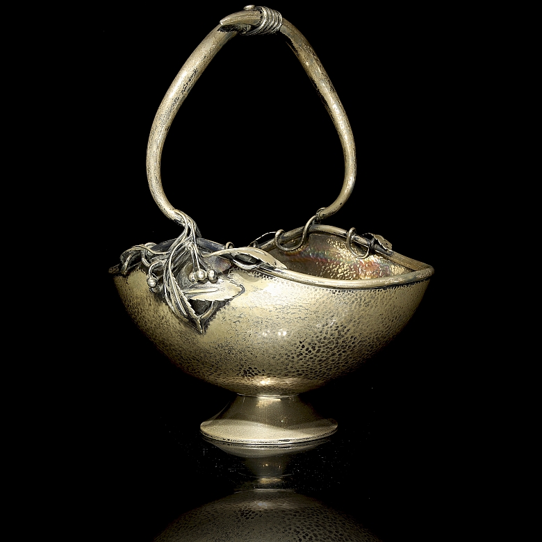 Frutero Art Nouveau de plata