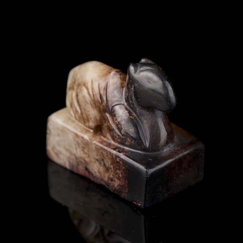 Carved jade seal ‘Camel’, Ming dynasty