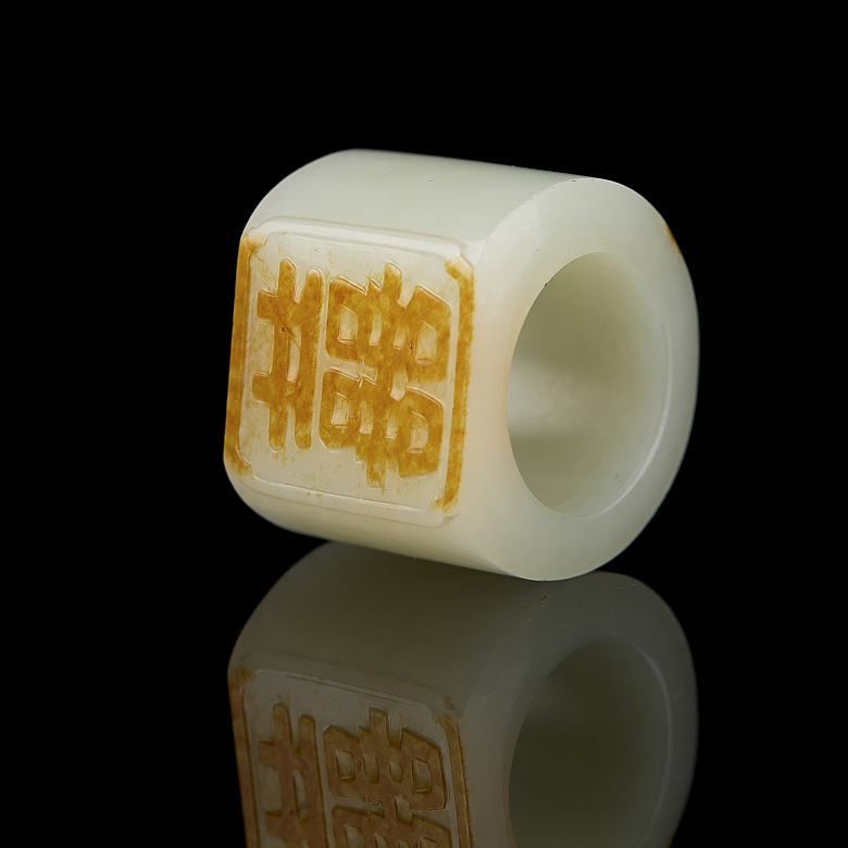 Anillo-sello de jade blanco 