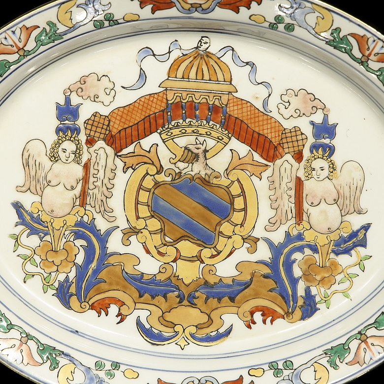 Bandeja heráldica de Ataíde para exportación, s.XIX-XX