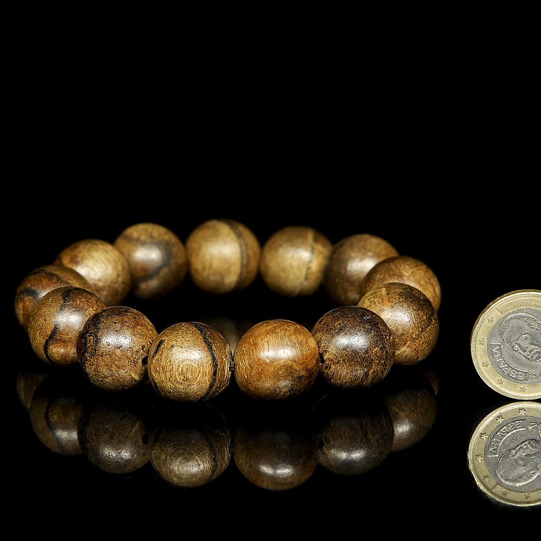 Pulsera de trece cuentas de madera de Chenxiang, dinastía Qing