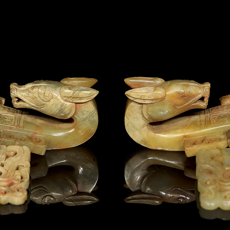 Pareja de hebillas de jade amarillo