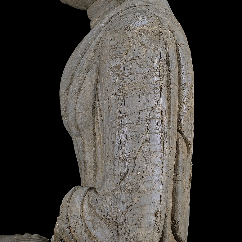 Gran figura de piedra tallada 