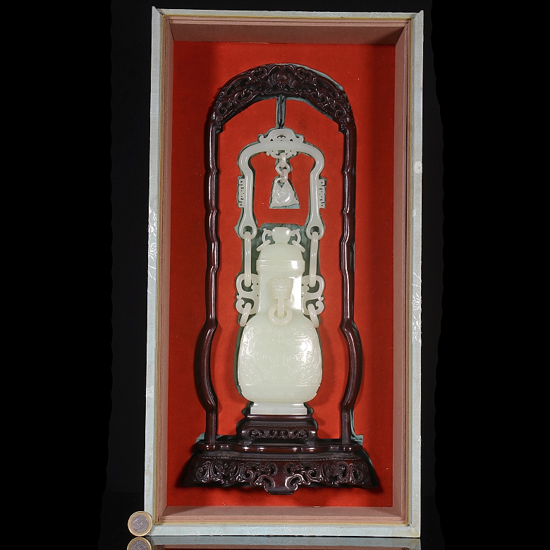 Jarrón colgante de jade blanco de Hetian, dinastía Qing