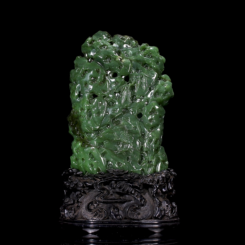 Figura de jade verde espinaca 