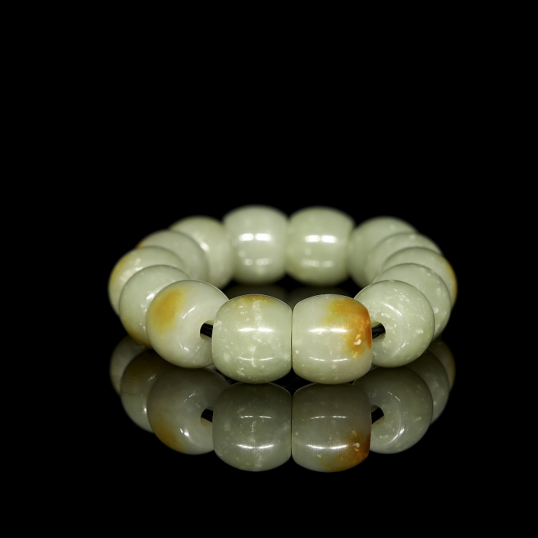 Pulsera de catorce cuentas de jade de Hetian, cultura Hongshang
