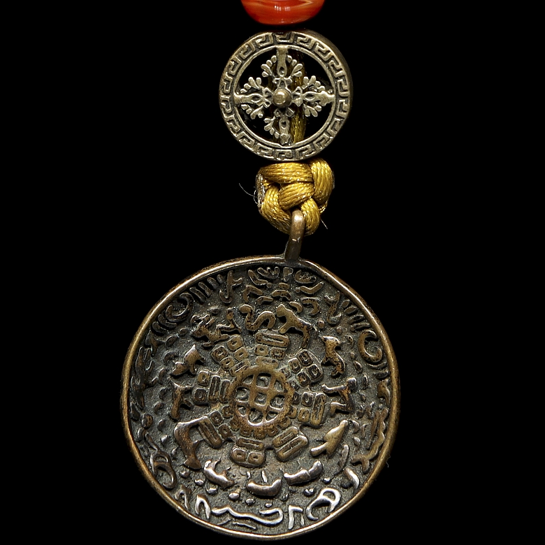 Colgante de bronce y ágata, Tíbet, dinastía Qing
