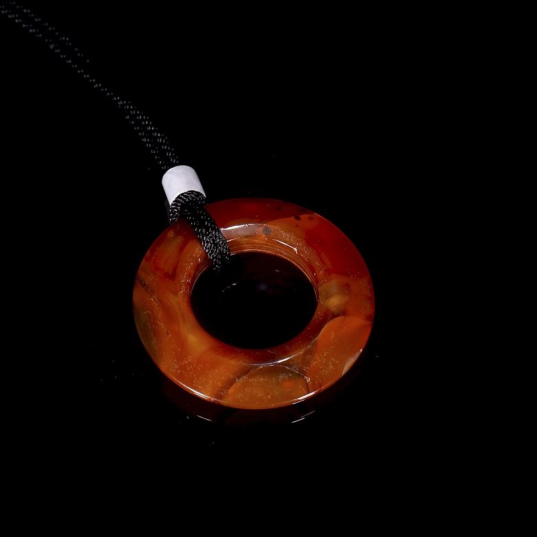 Colgante de ágata roja, s.XX