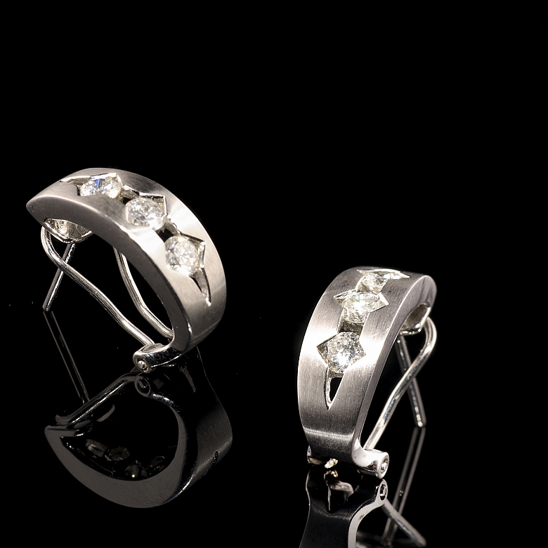 Pendientes de oro blanco 18k con diamantes