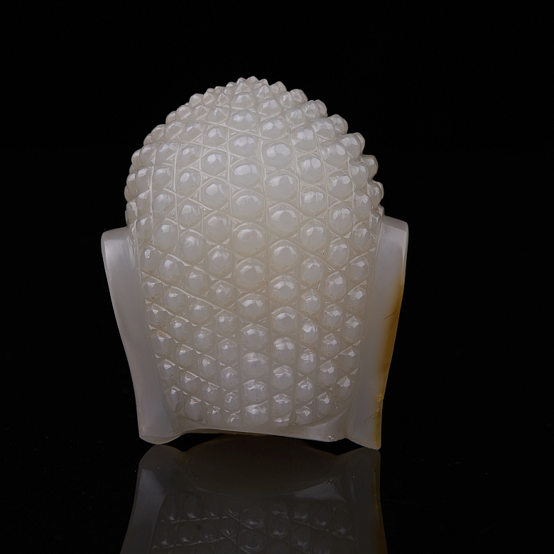 Figura de ágata tallada