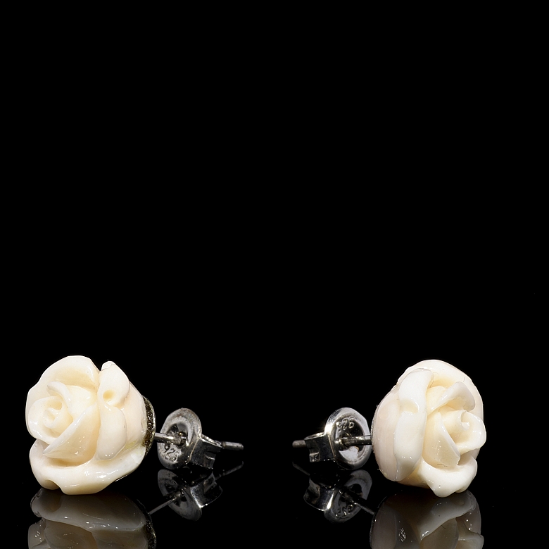 Pareja de pendientes en plata de ley 