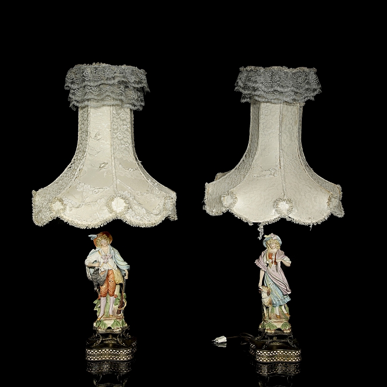 Pareja de lámparas de sobremesa estilo Meissen, s.XIX-XX
