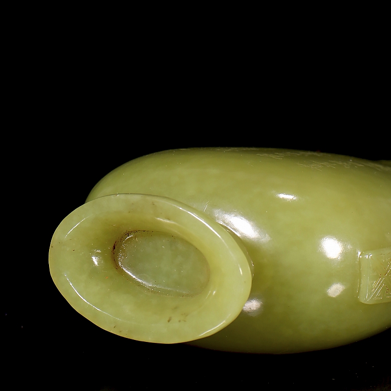 Jarrón de jade amarillo