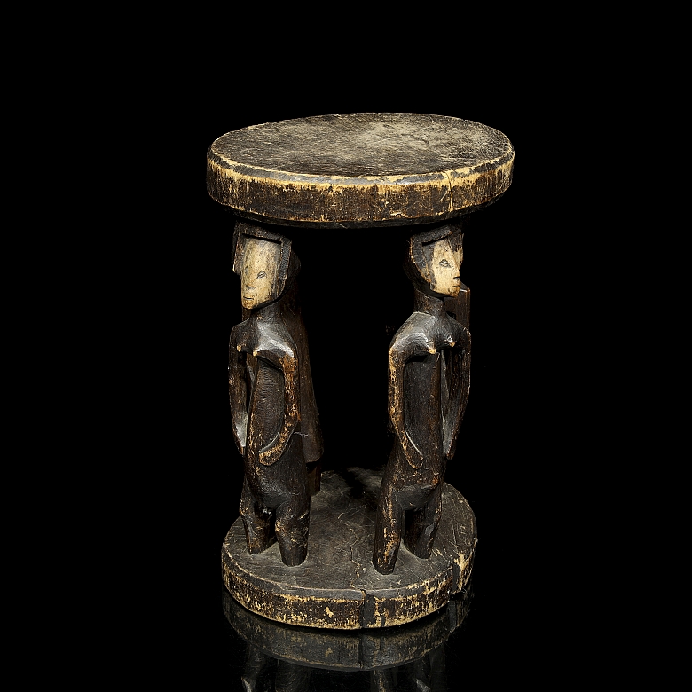 Taburete ceremonial, cultura Hemba, R.D. del Congo, s.XX