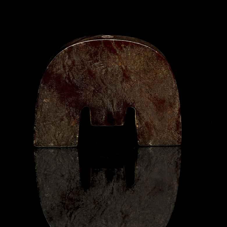 Carved jade amulet ‘Sun God’, Liangzhu culture