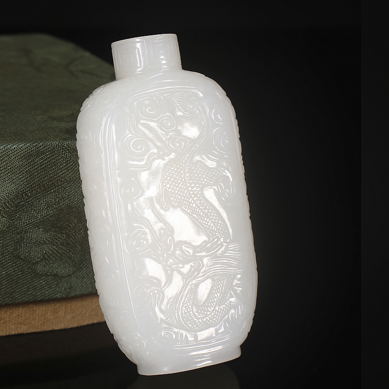 Botella de rapé de jade de Hetian 