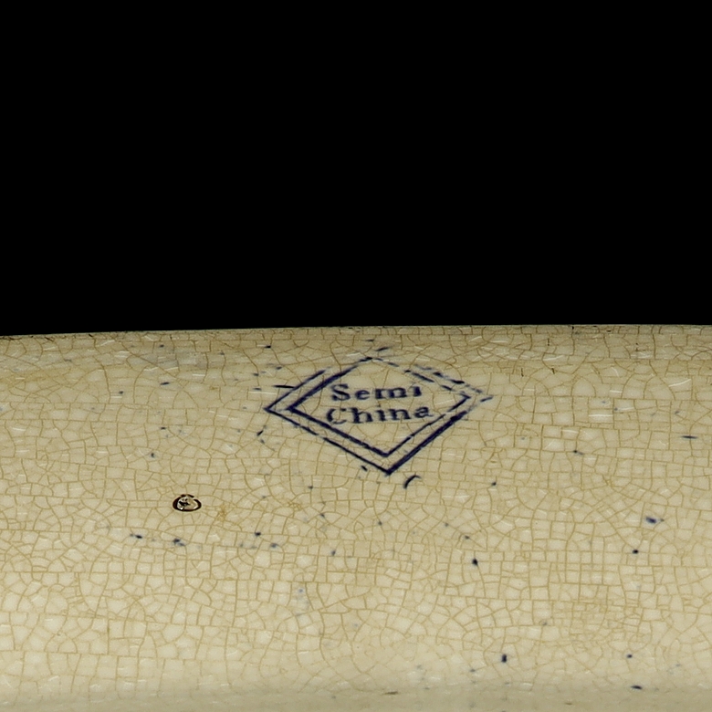 里奇韦斯“半瓷”瓷盘，19世纪