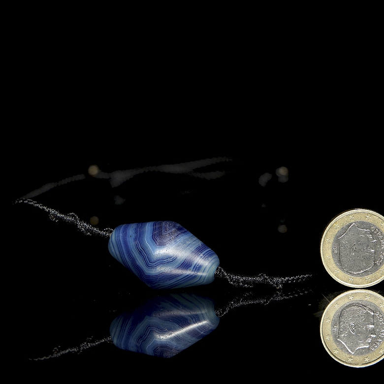 Colgante Dzi de ágata azul, dinastía Liao