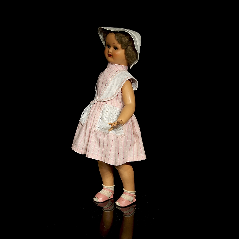Muñeca clásica