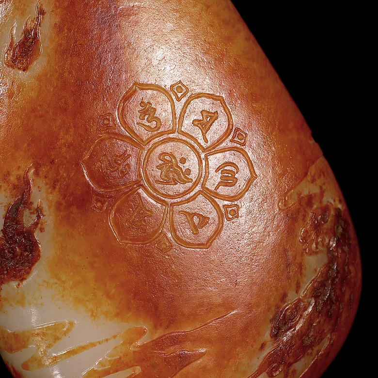 Roca de jade tallada 