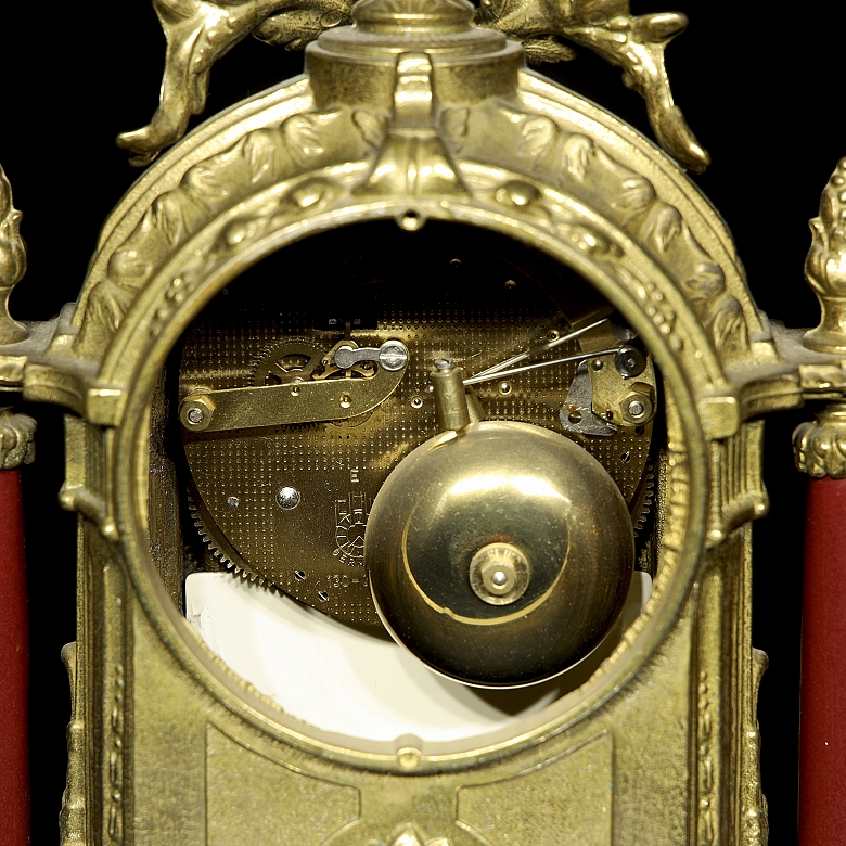 Reloj de sobremesa estilo Luis XVI, Francia, s. XIX-XX