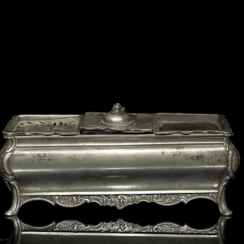 J. Hoofmans, Louis XIV style pewter writing desk, 19th century - 8