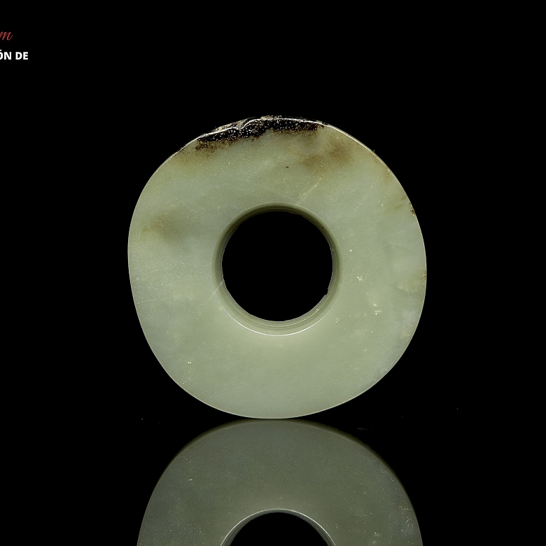 Colgante de jade tallado, cultura Qijia