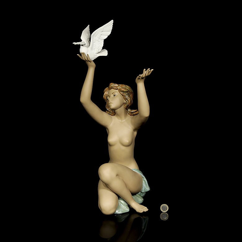 Lladró figurine, ‘Offer of Peace’