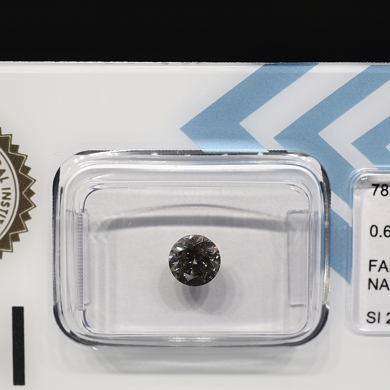 Diamante natural en talla brillante, 0.67 ct, certificado IGI