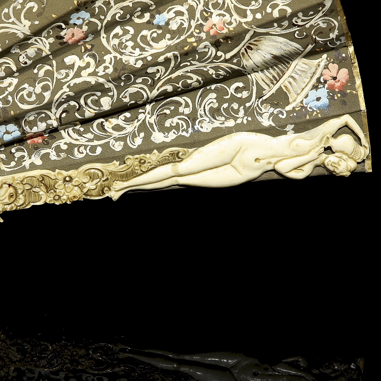 Abanico de papel por Romano