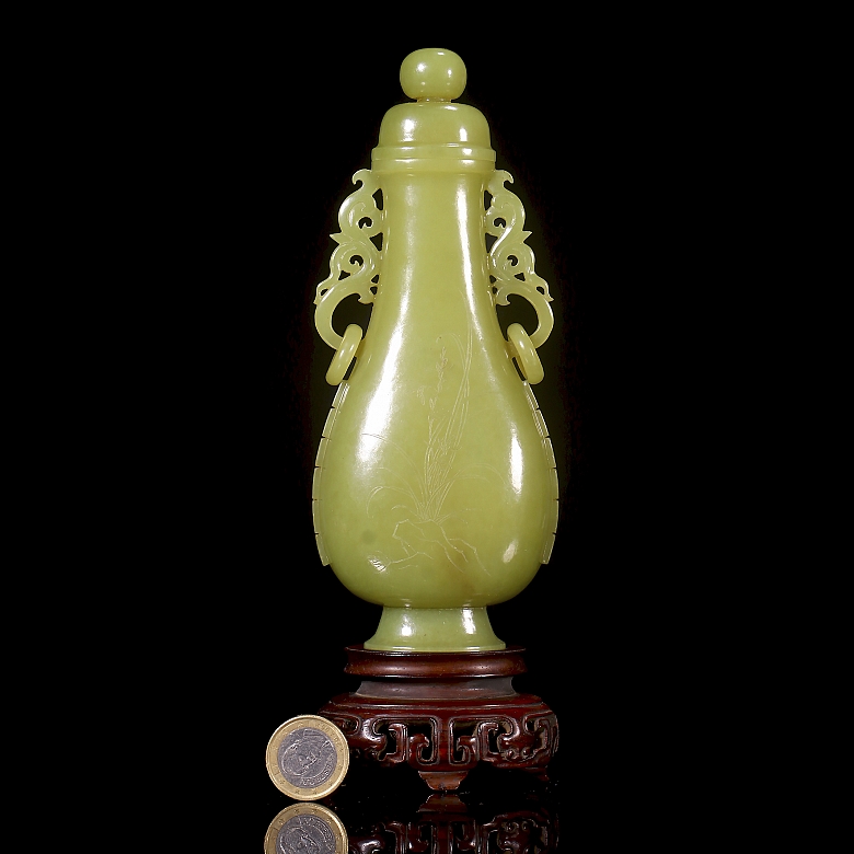 Jarrón de jade amarillo