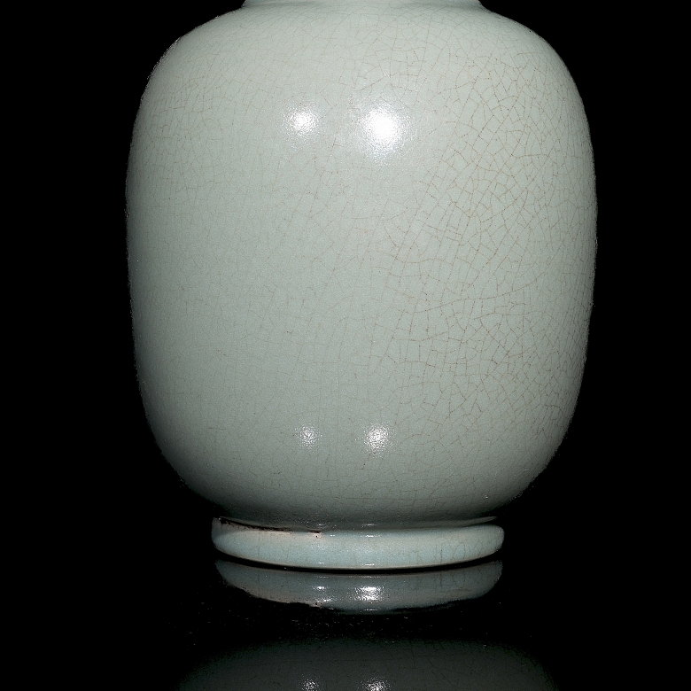 Jarrón de porcelana con esmalte 