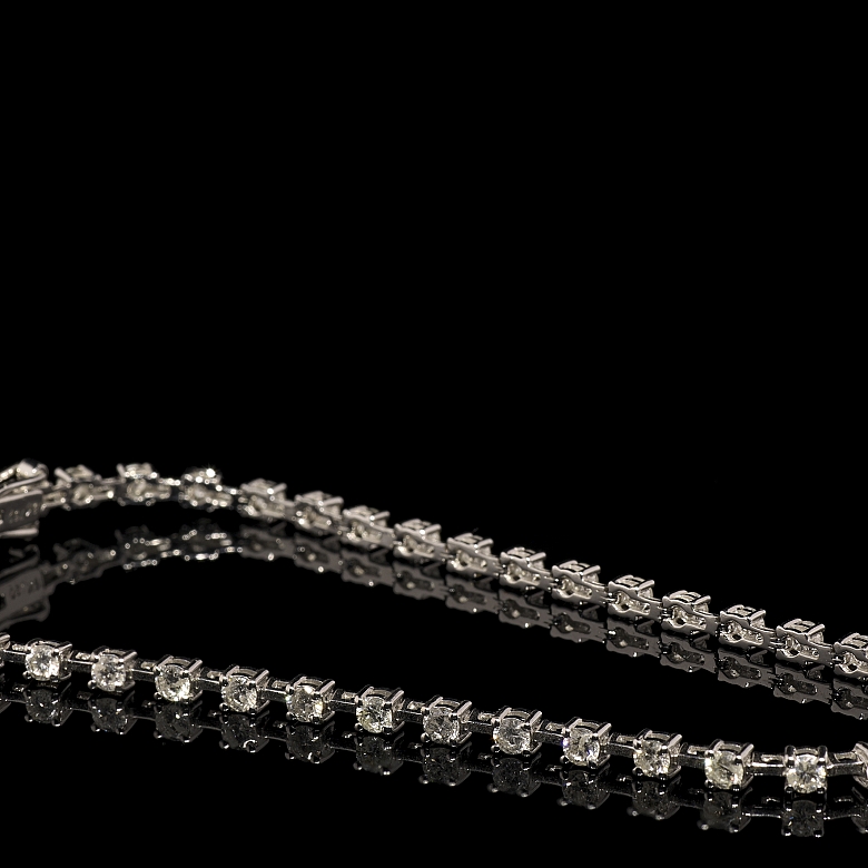 Pulsera rivère en oro blanco de 18k y diamantes