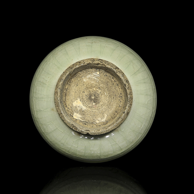 Jarrón de cerámica con esmalte celadón 
