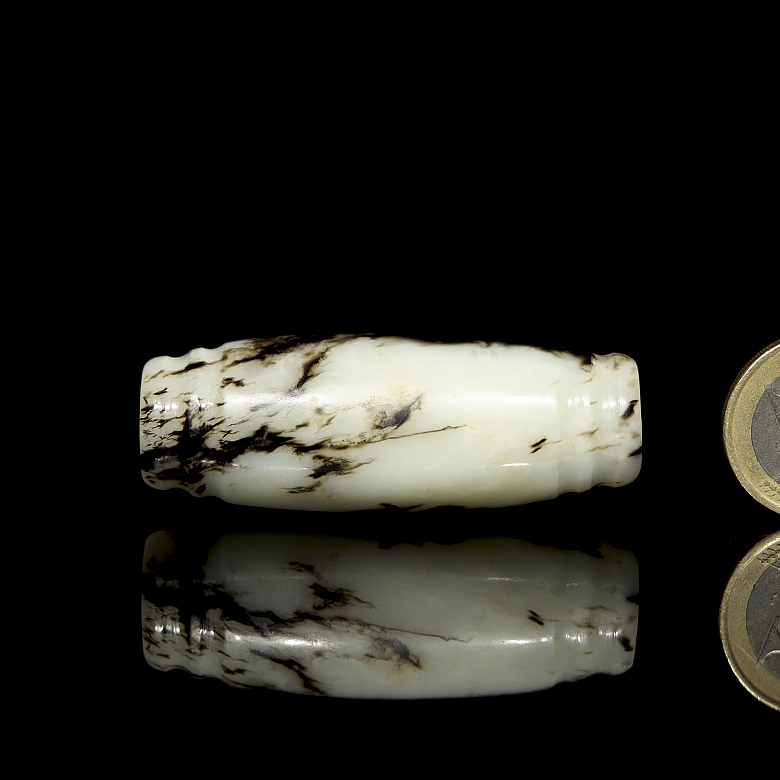 Cuenta “Dizi” de jade tallado, dinastía Ming