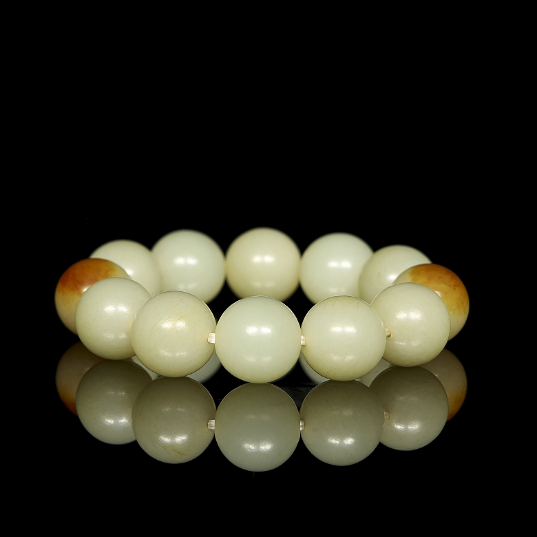 Pulsera de doce cuentas de jade blanco, dinastía Qing