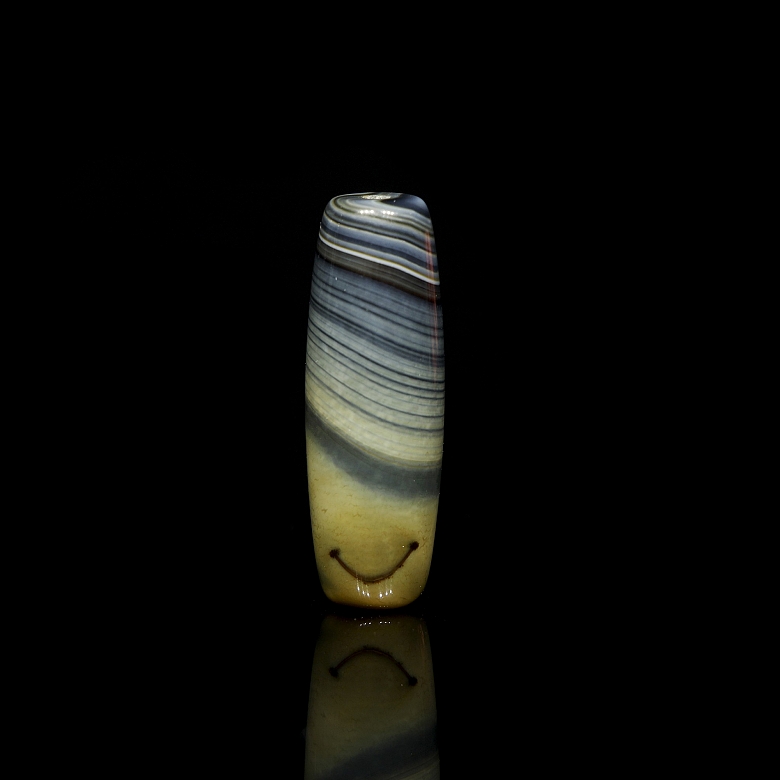 Agate Dzi bead, Liao dynasty