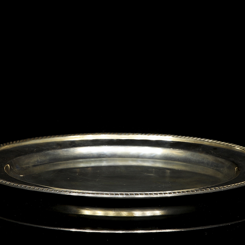 Reed & Barton 镀银托盘，“Buckingham”，约 1950 年