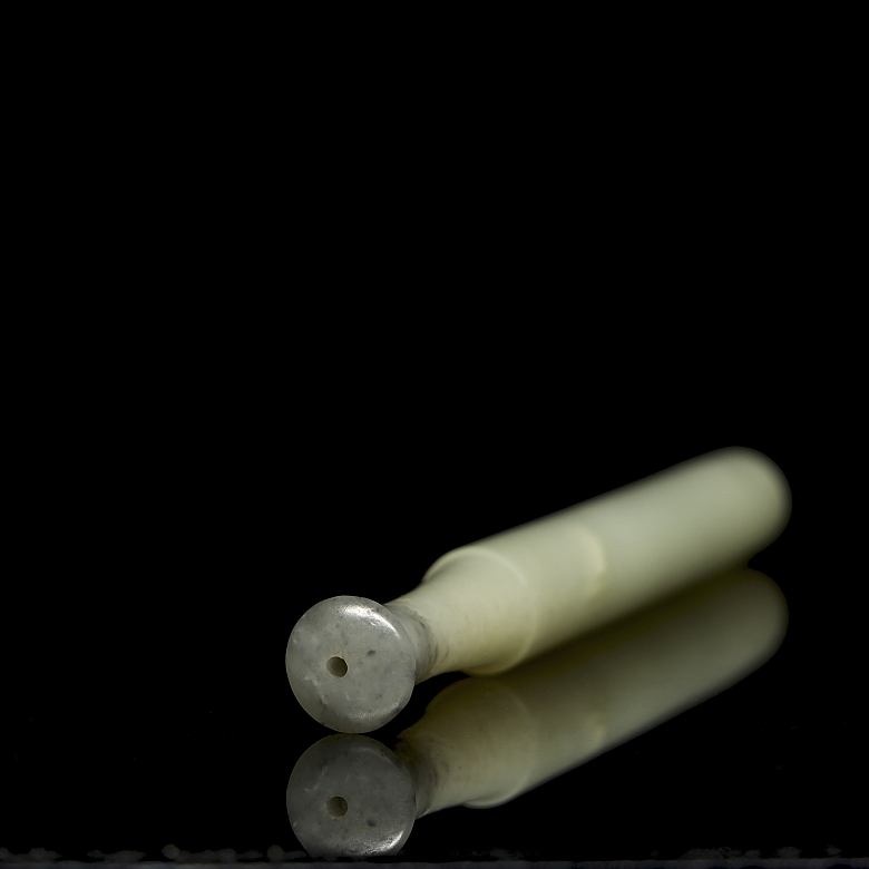 Carved jade mouthpiece, Qing dynasty - 1