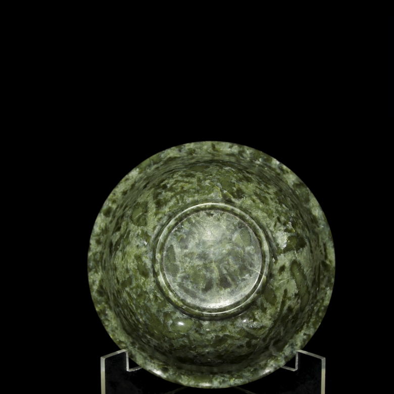 Pareja de cuencos de jade, S.XX - 3