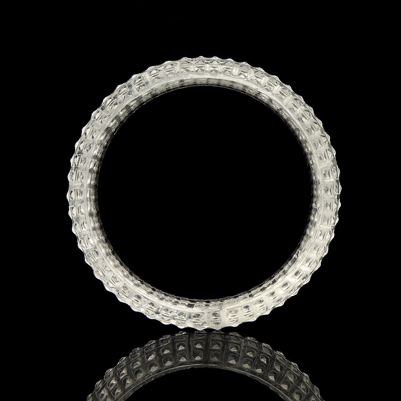 Carved Quartz bracelet, Warring States period